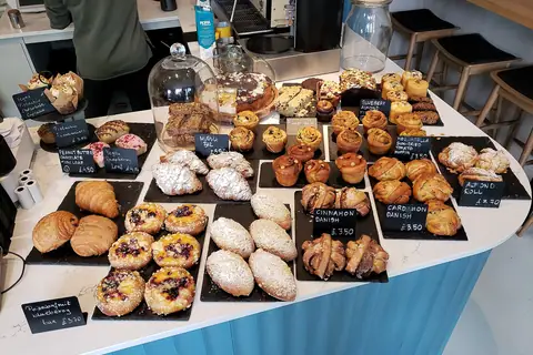 Cake Shop photo 2
